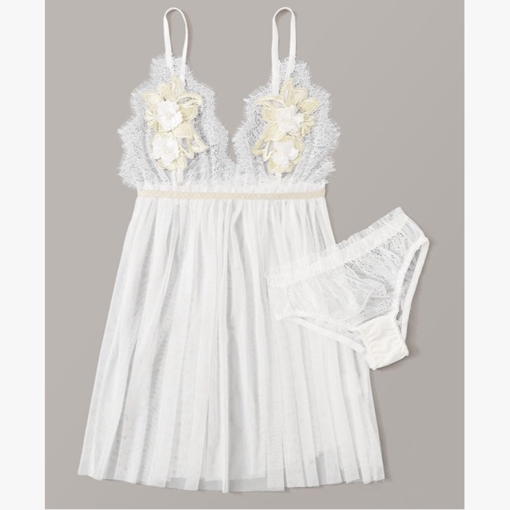 SHEIN Eyelash Lace Appliqué Sheer Slip NWOT